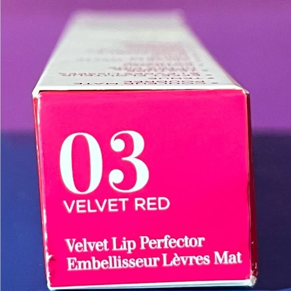 Clarins Velvet Lip Perfector - Shade 03  Brand New - Picture 5 of 7